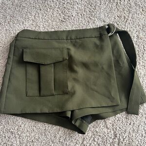 Zara Army Green Women's Skorts with Pocket Detail